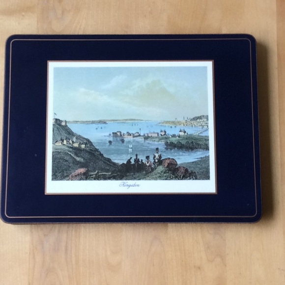 Vintage Toronto cork placemates - Picture 3 of 7